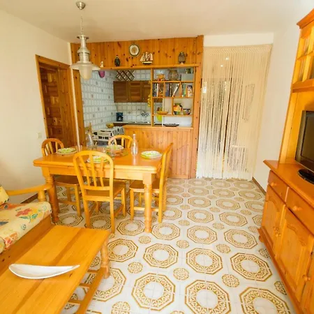 Apartment Cenit Toixo 2 *